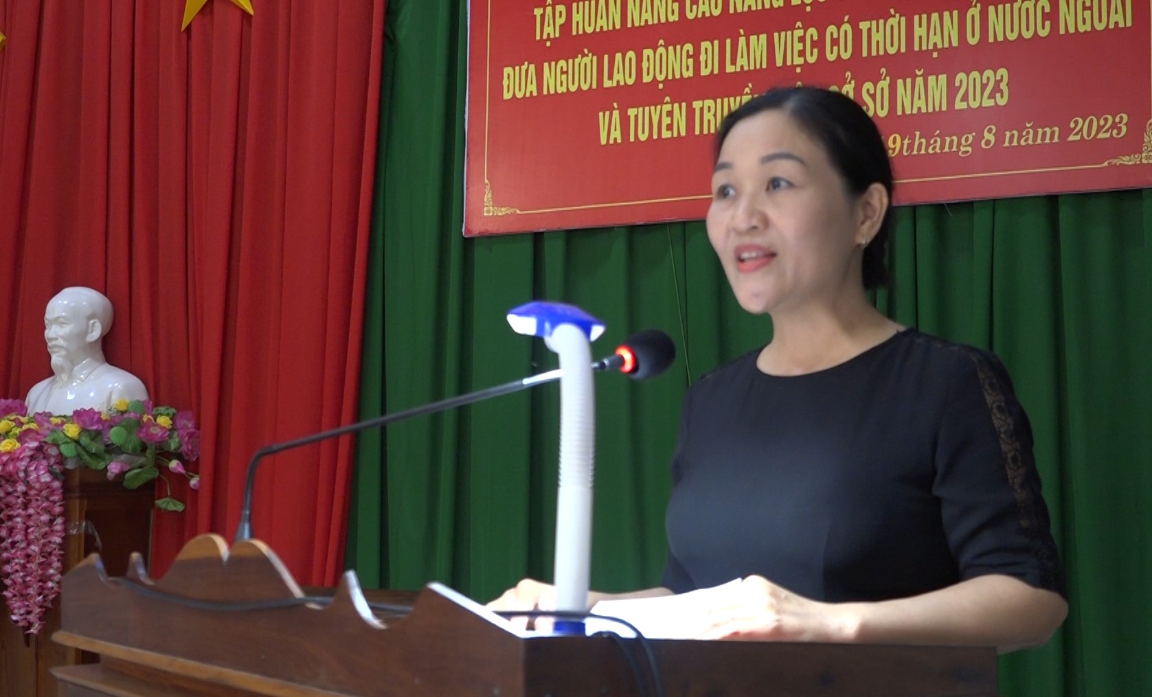 Tập huấn nâng cao năng lực cho cán bộ làm công tác đưa người lao động đi làm việc có thời hạn ở nước ngoài