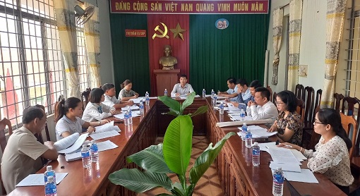 Giám sát triển khai thực hiện chỉ đạo các vấn đề liên quan đến chợ Trung tâm huyện Ea Súp