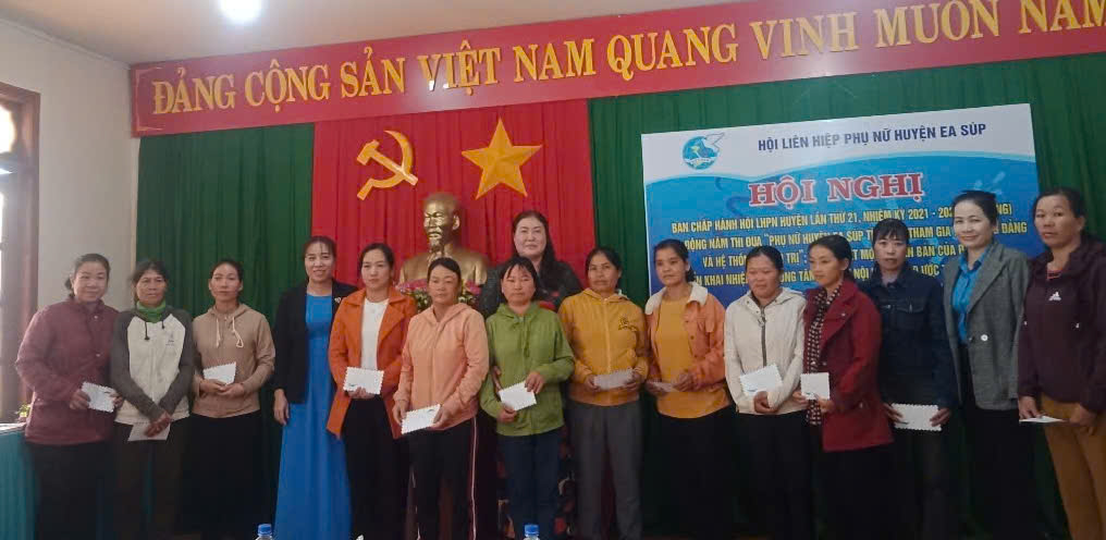 Lan tỏa yêu thương – hành trình ấm áp từ chương trình “đồng hành cùng phụ nữ biên cương”