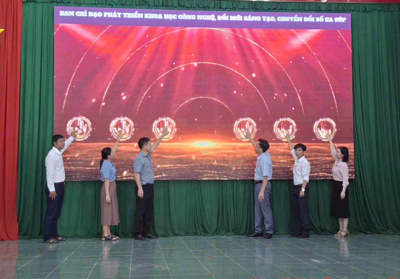Xã Ea Súp phát động hưởng ứng phong trào “Bình dân học vụ số”