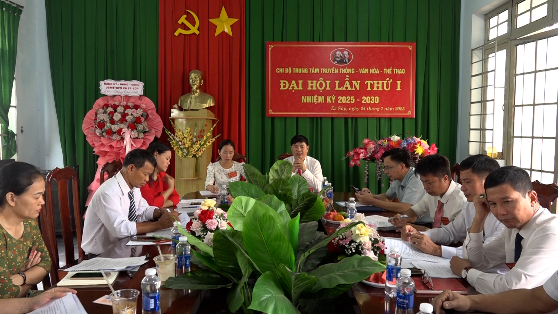 00015.MTS.00_00_00_14.Still001