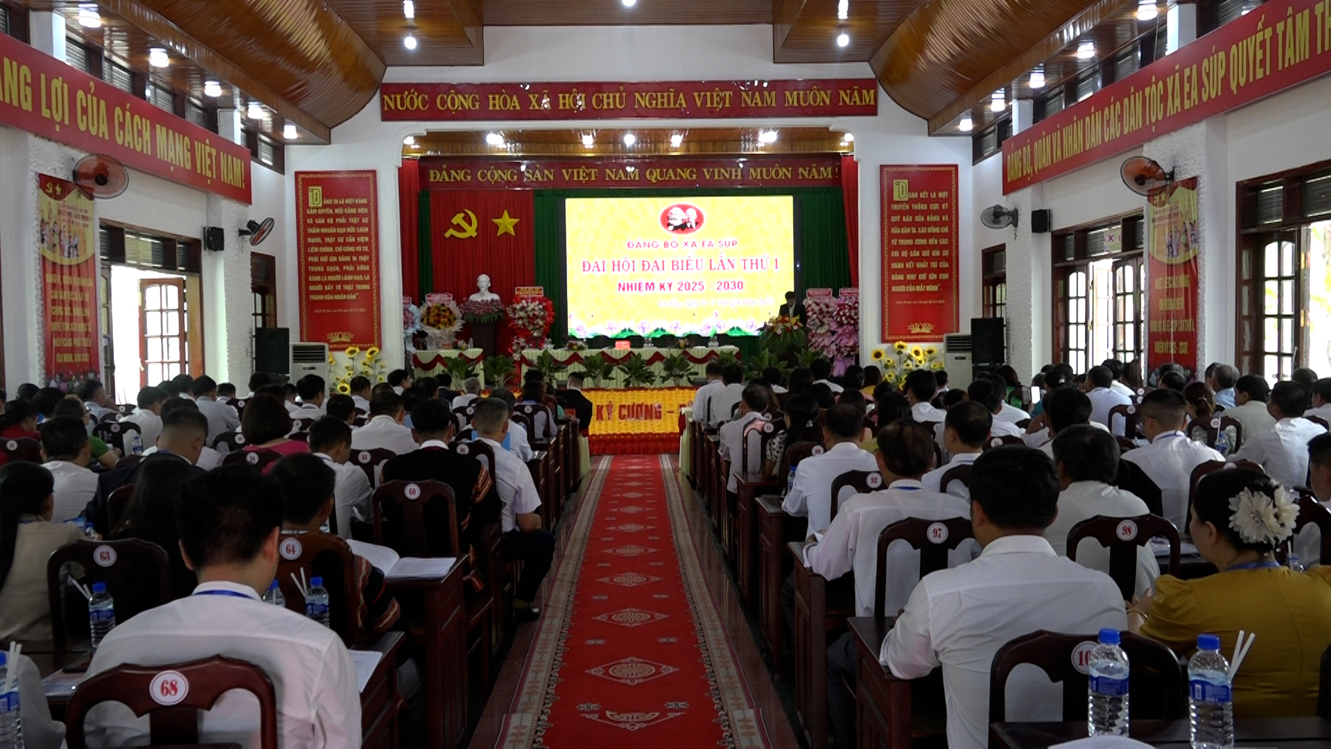 00016.MTS.00_00_02_04.Still001