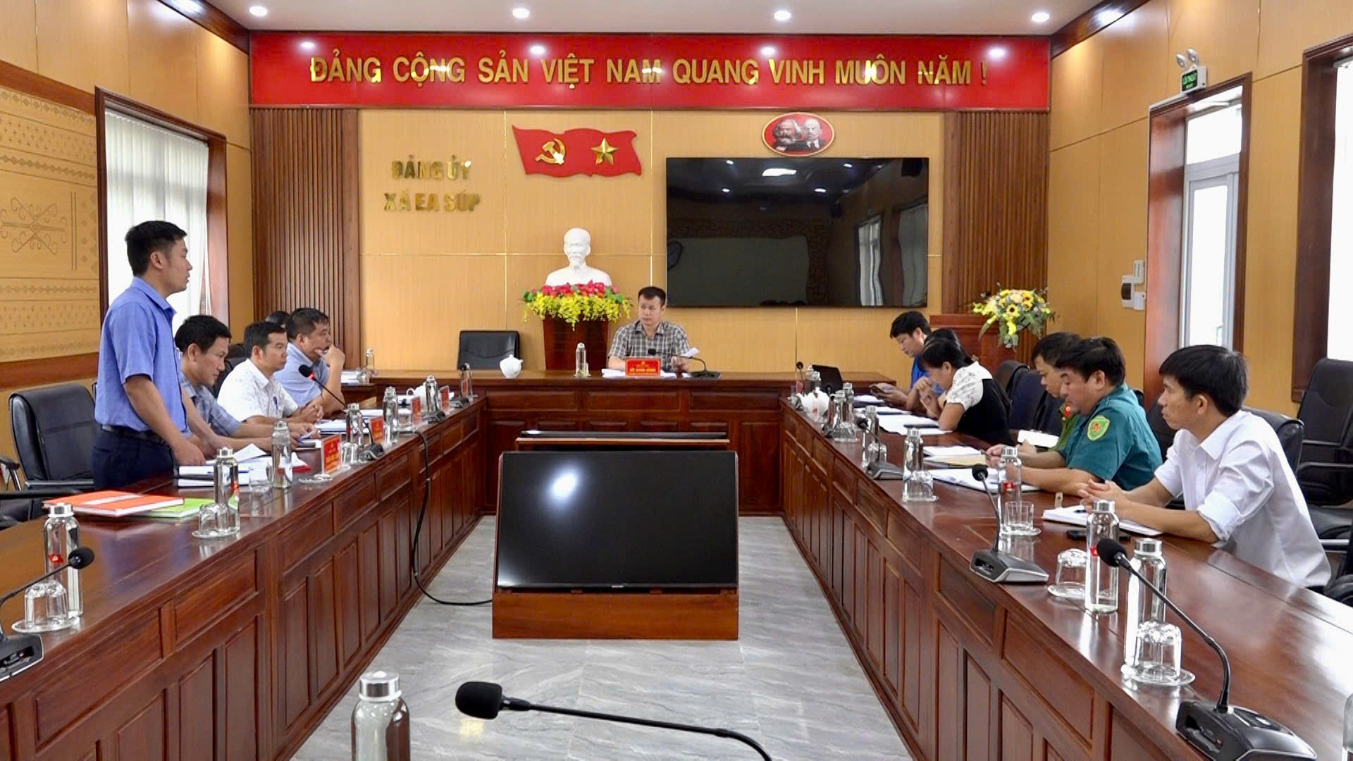 Tâp trung chuẩn bị tốt công tác Đại hội Đảng bộ xã lần thứ nhất nhiệm kỳ 2025–2030