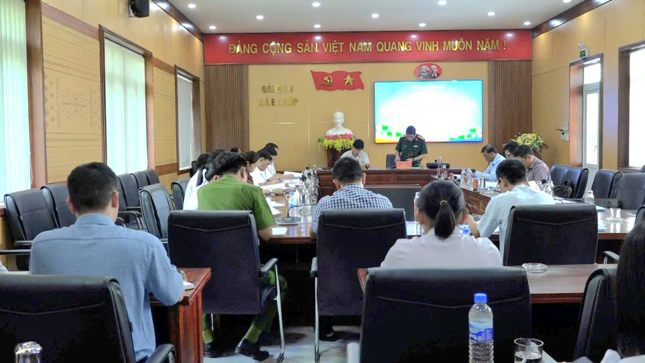 Tổ công tác Ban Thường vụ Tỉnh ủy Đắk Lắk làm việc với Ban Thường vụ Đảng ủy các xã Ea Súp, Ea Rốk, Ea Bung về công tác chuẩn bị Đại hội Đảng