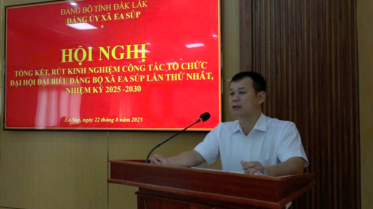 z6932663720704_26a70105d66476a20de3d1fc51c84860