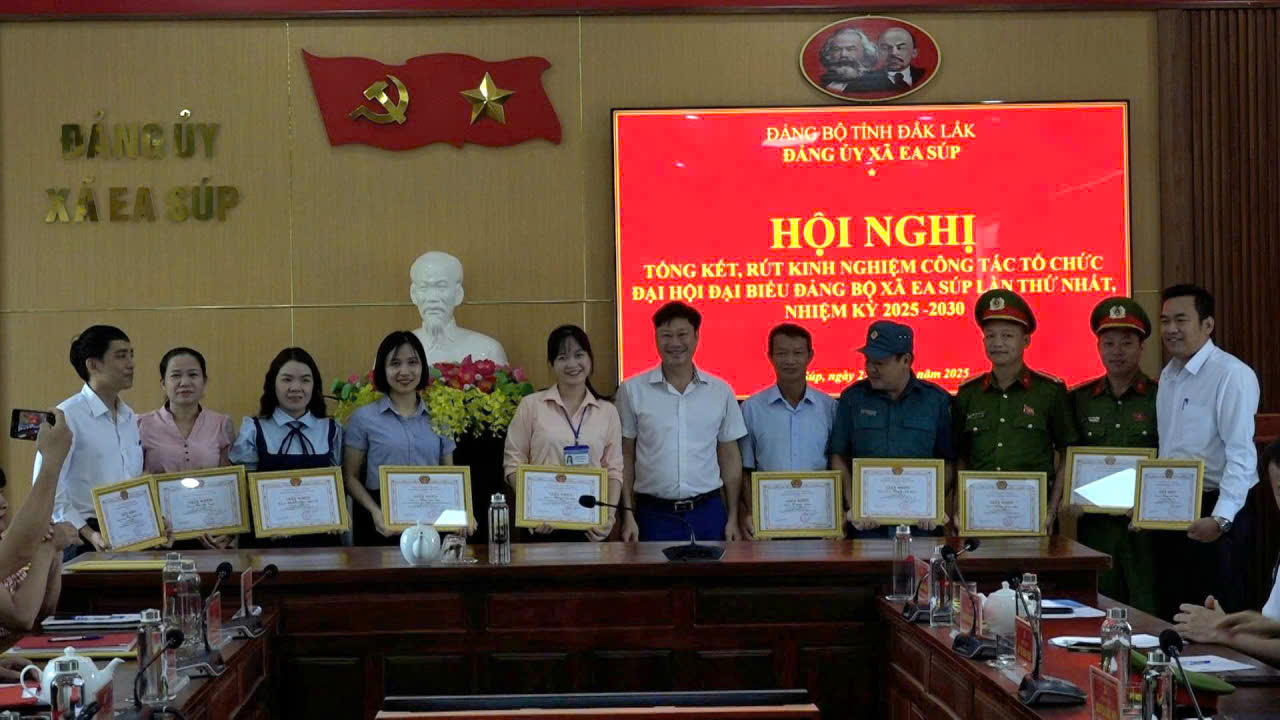 z6932673638404_ffd2409540c1f8e5b532201628f4050d