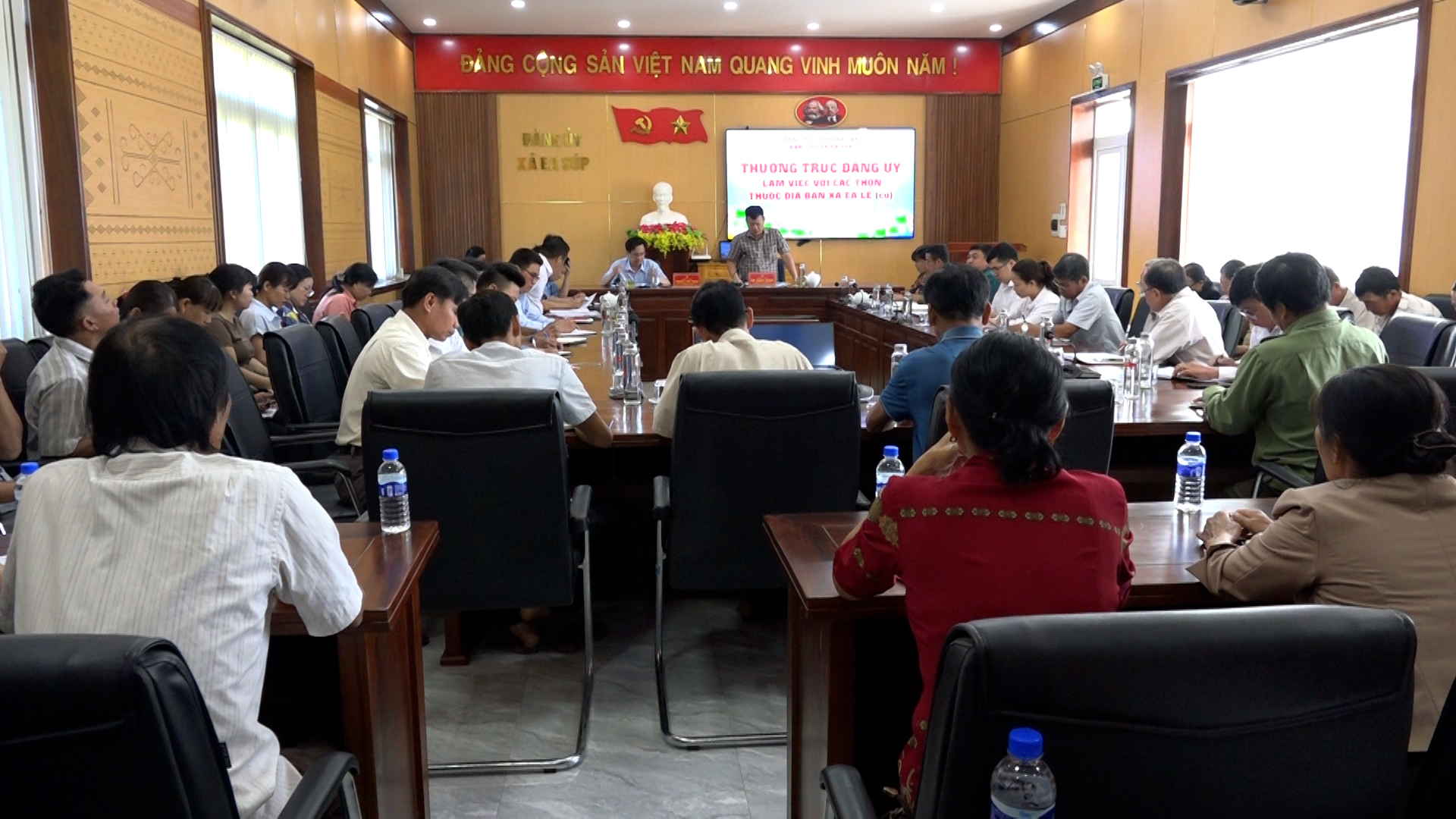 00028.MTS.00_00_02_09.Still001