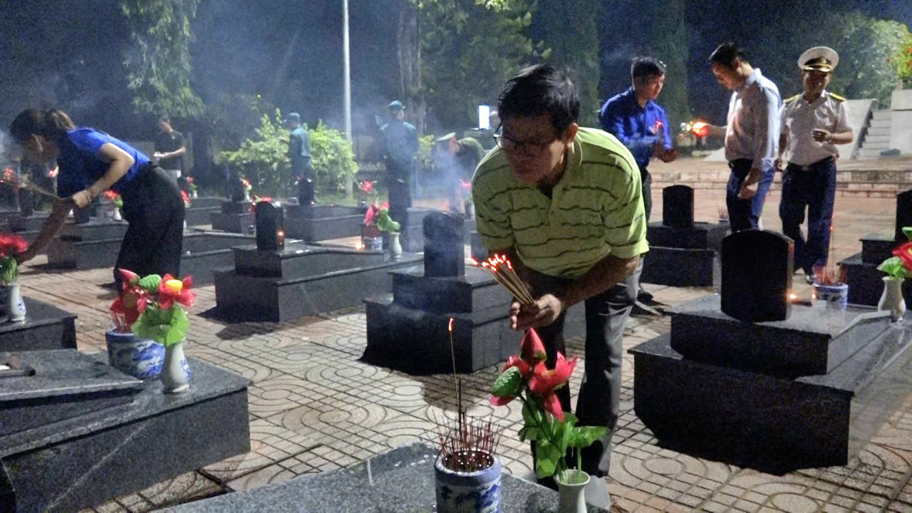 z6845339250398_fe38e4c5626aa9608fa463a86ca1b549