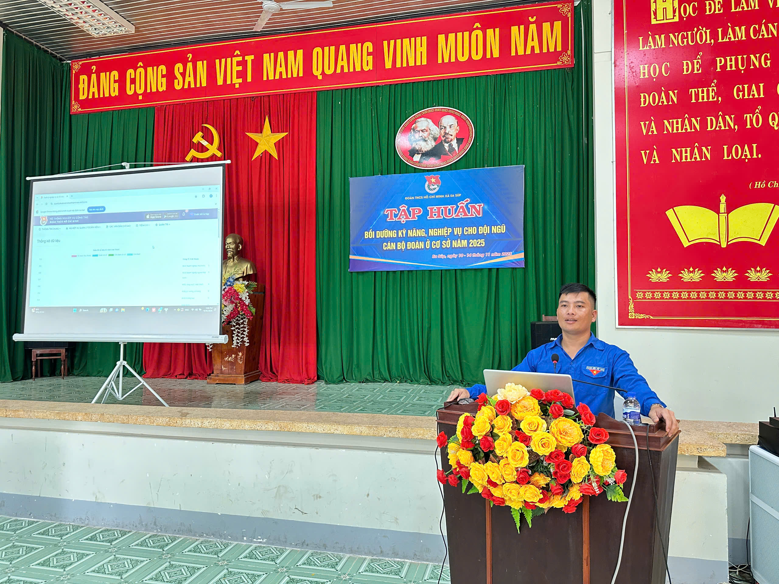 z7208478666279_eaaf41e088ad1a513003a97e942253f2