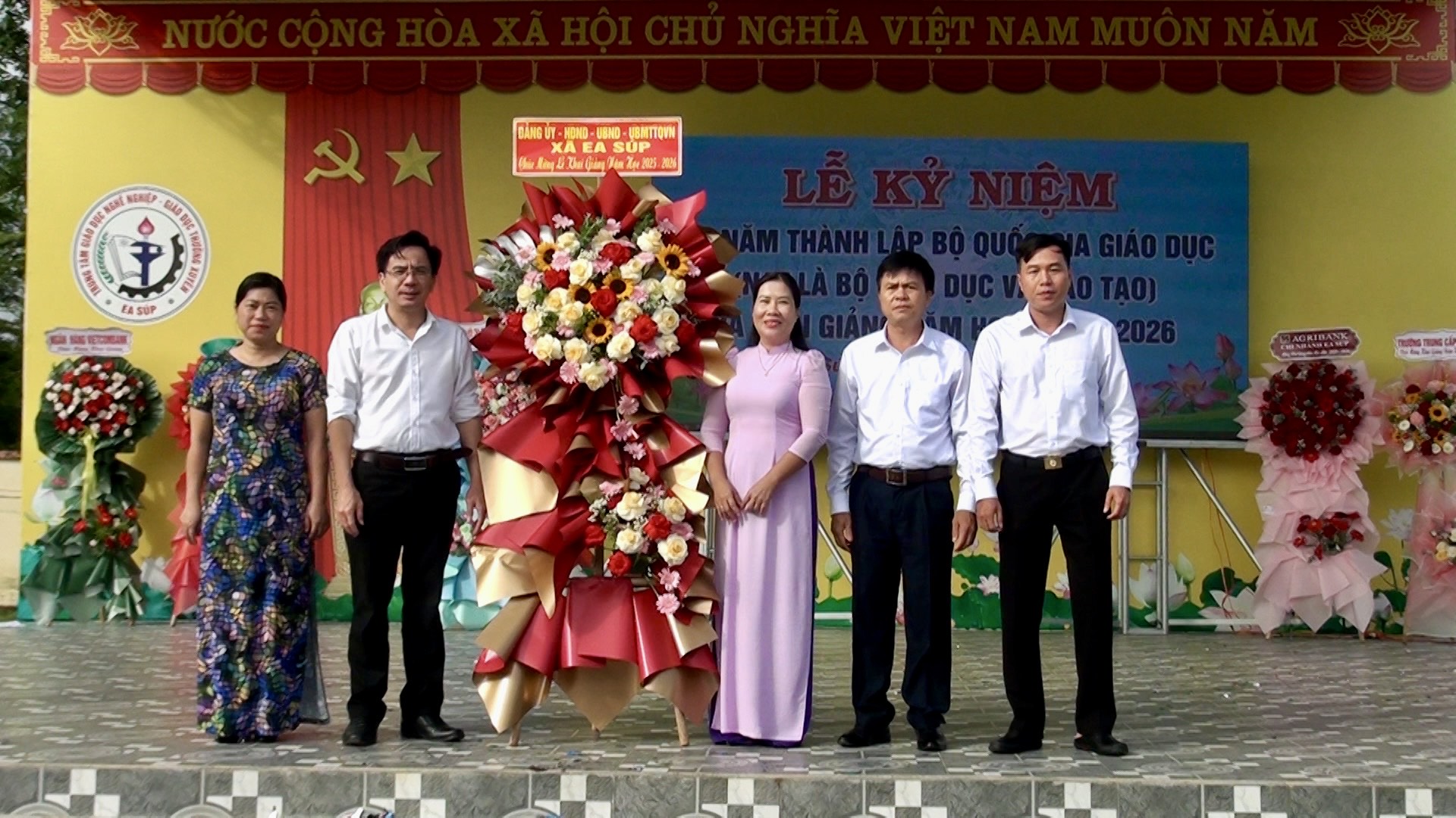 Trung tâm Giáo dục Nghề nghiệp – Giáo dục thường xuyên Ea Súp khai giảng năm học mới 2025 - 2026