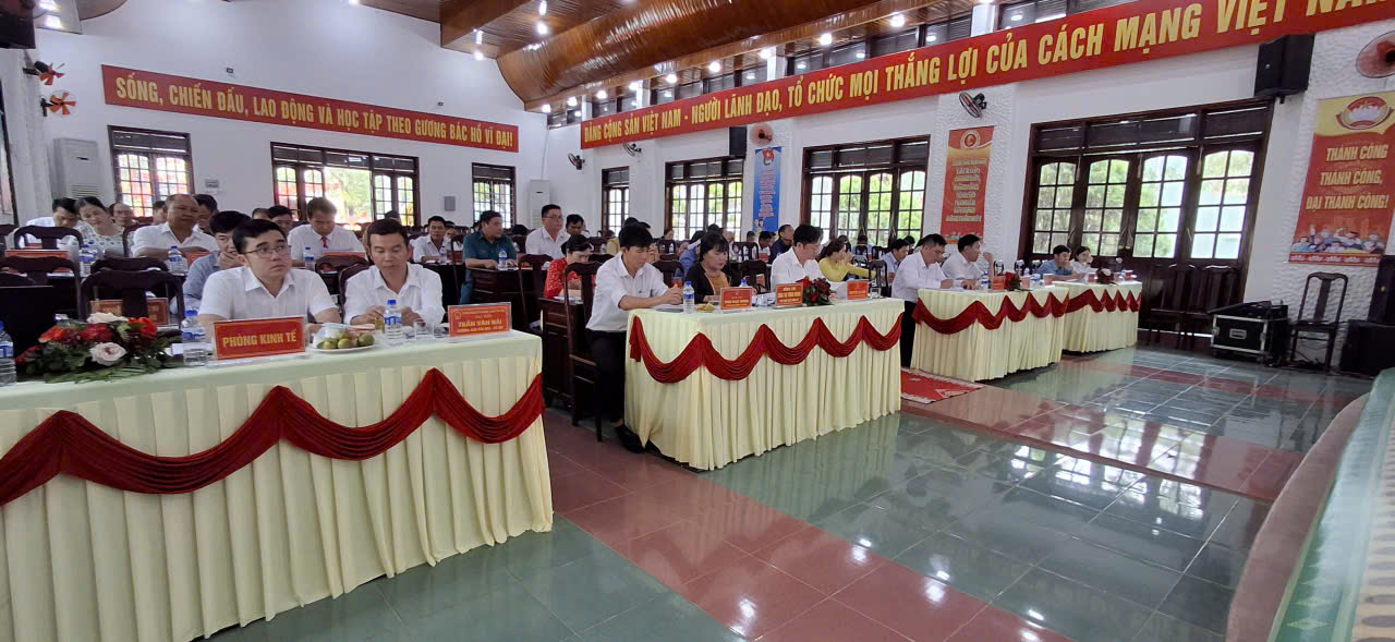 Kỳ họp chuyên đề lần thứ nhất, HĐND xã khoá I, nhiệm kỳ 2021 – 2026