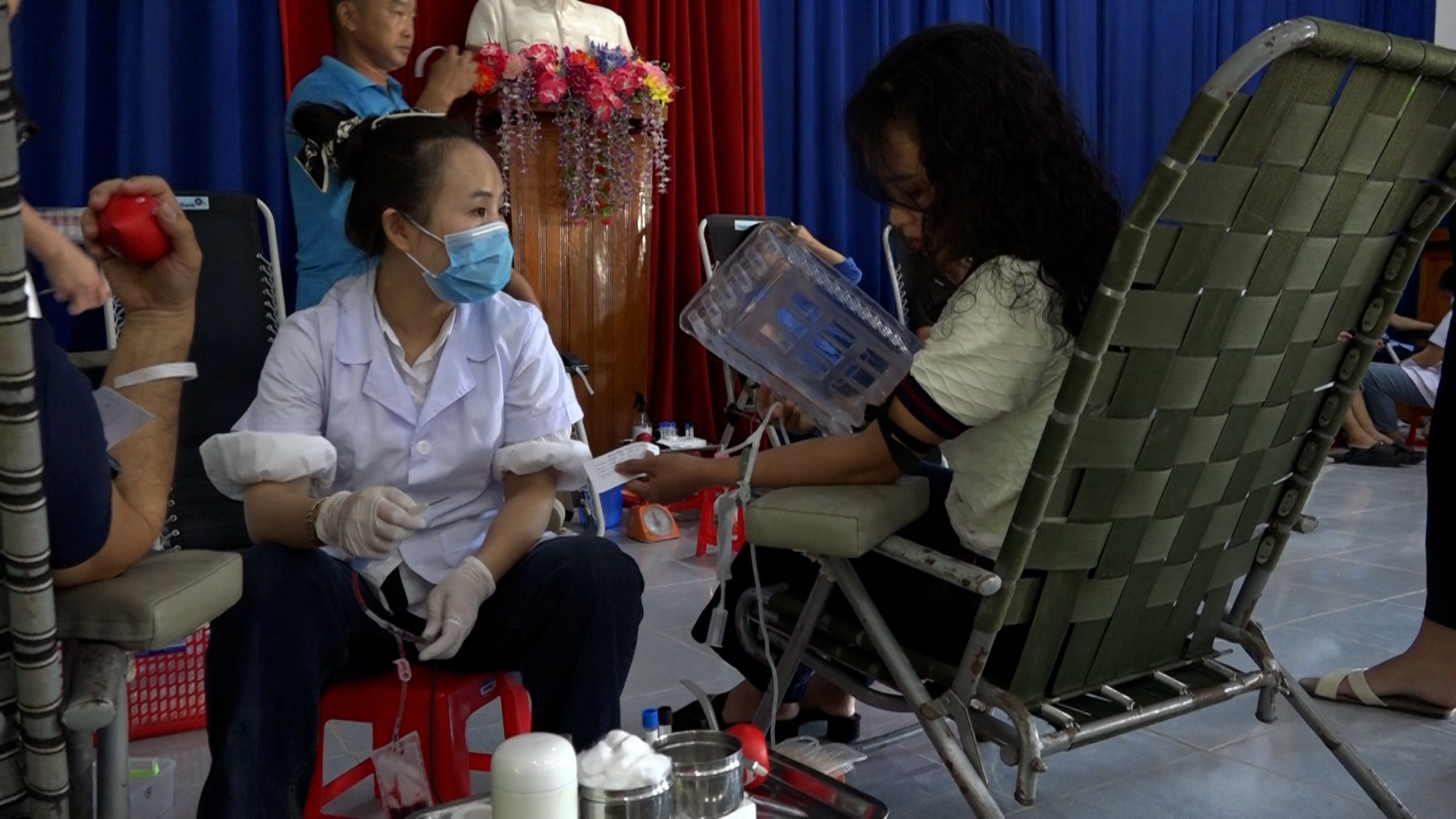 00025.MTS.00_00_00_24.Still001