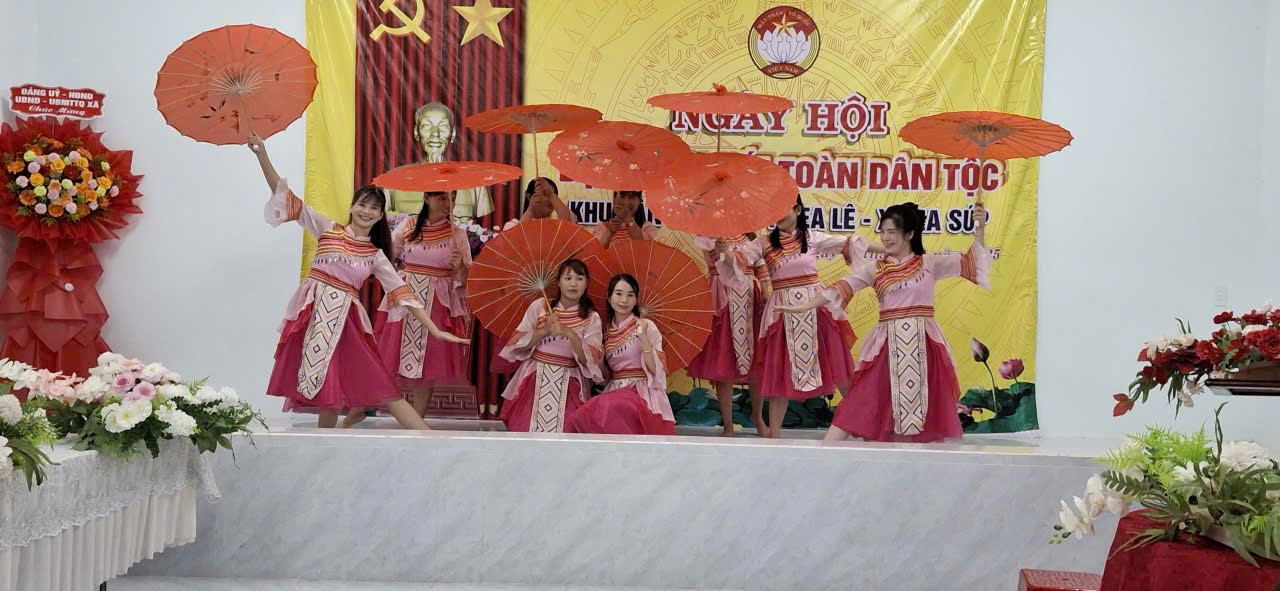 z7238127927696_4172bb6532451bbd0bde6c34f3cef0da