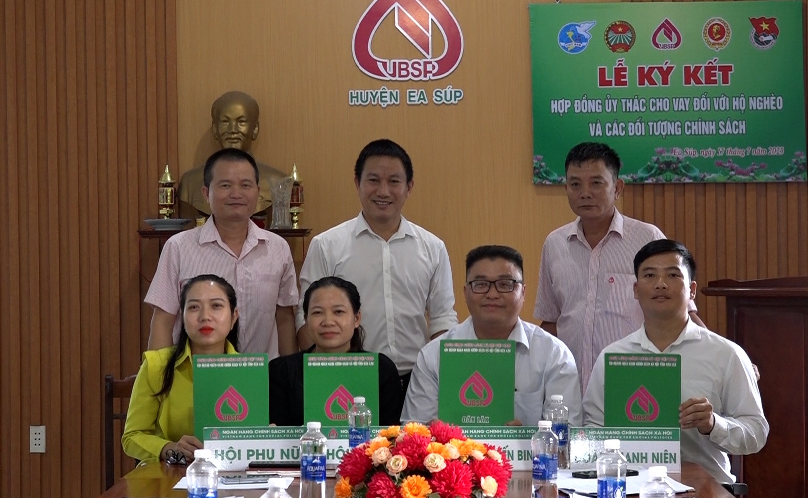 00019.MTS.00_00_01_22.Still001