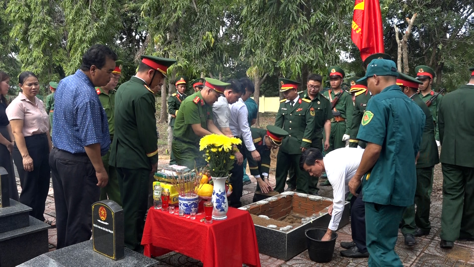 00126.MTS.00_00_03_07.Still001