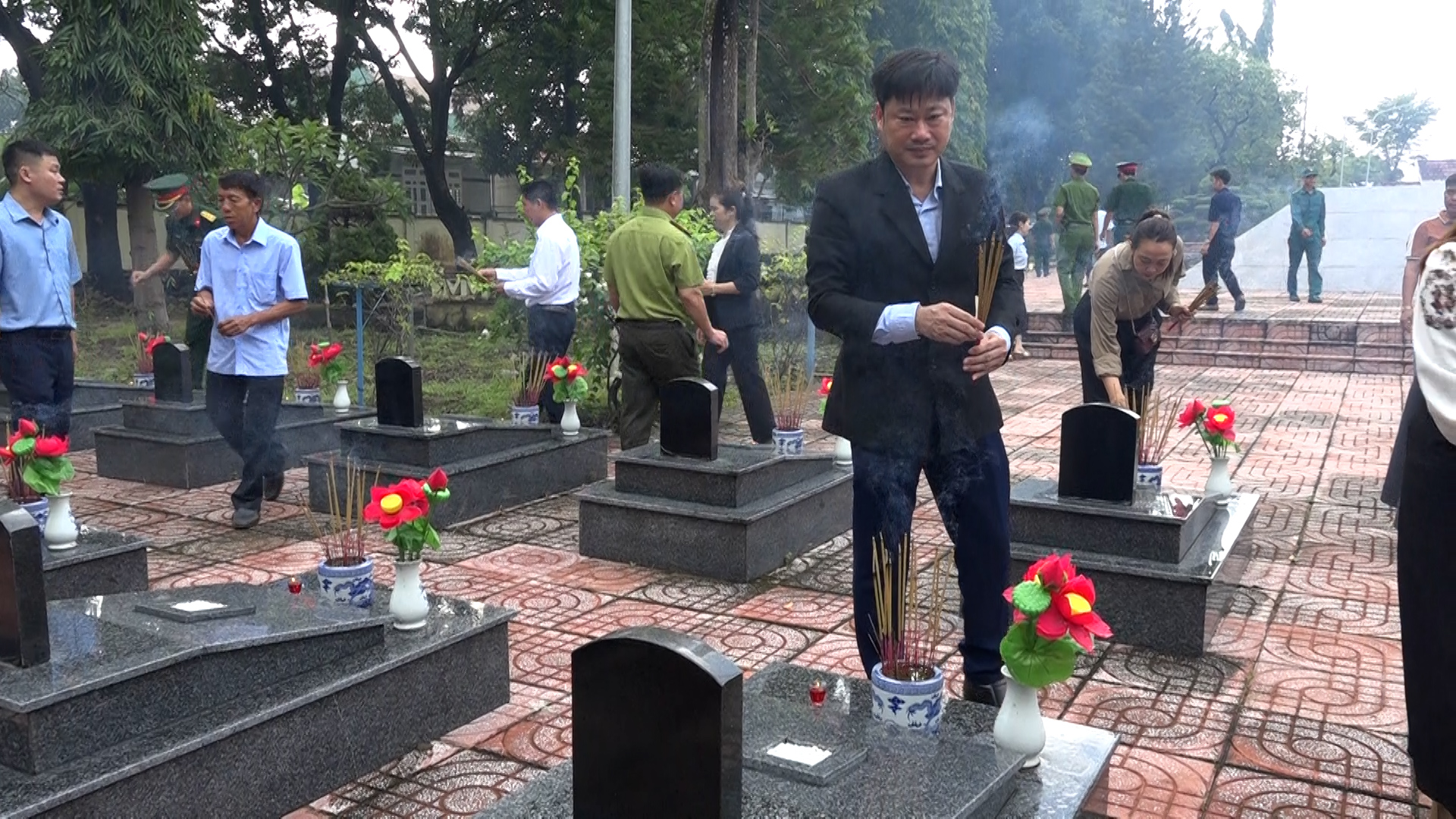 00024.MTS.00_00_09_23.Still001