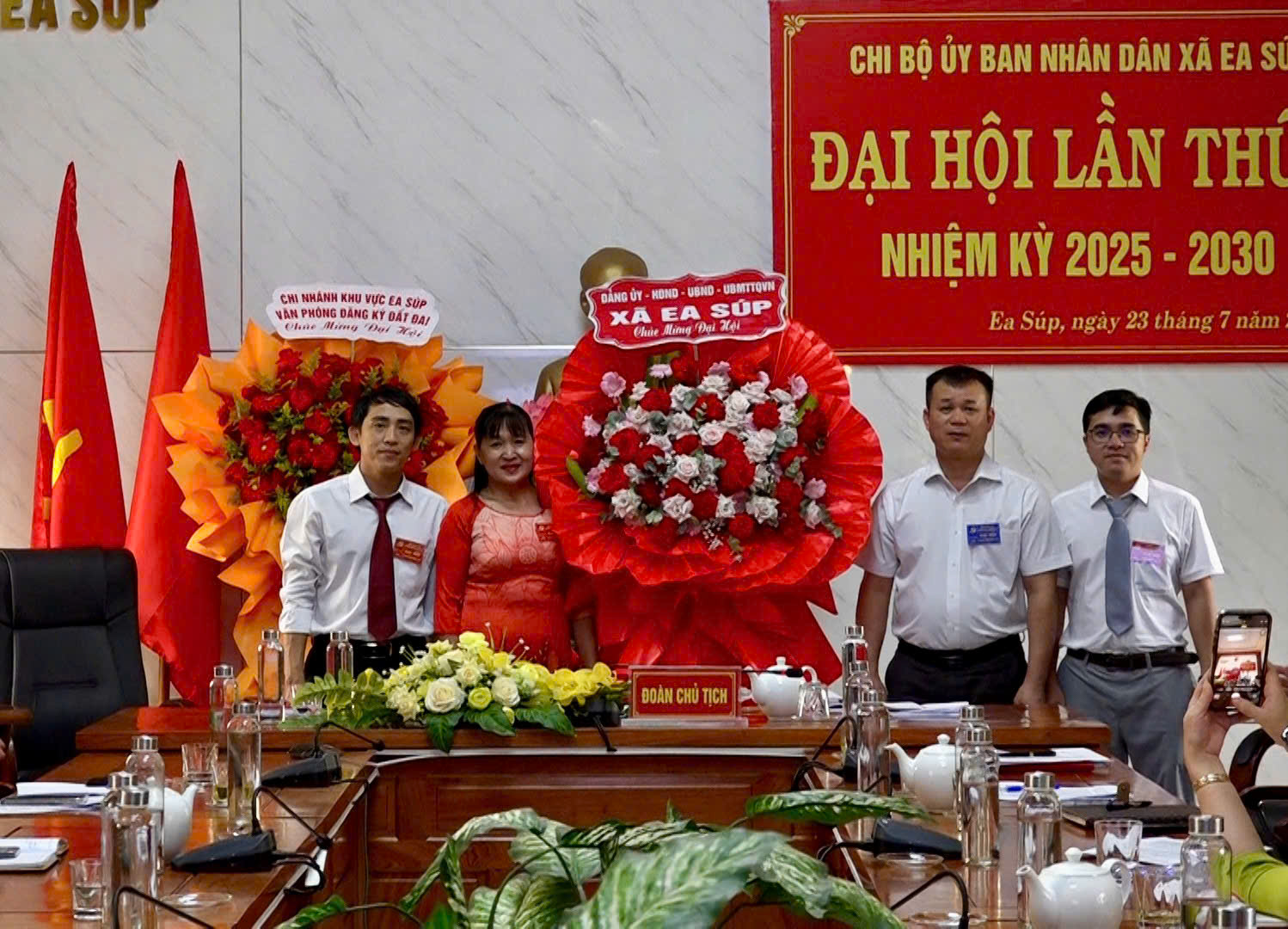 Đại hội chi bộ UBND xã Ea Súp lần thứ I nhiệm kỳ 2025 - 2030