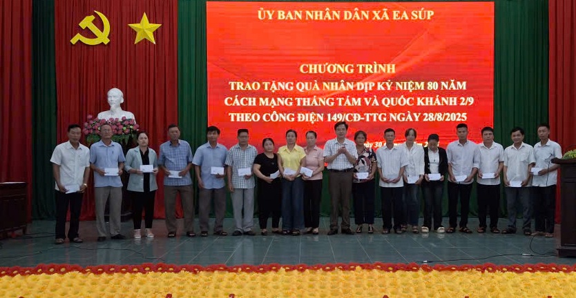 z6960902811539_61a173afed2ed18a0e9afe5d9a30e700