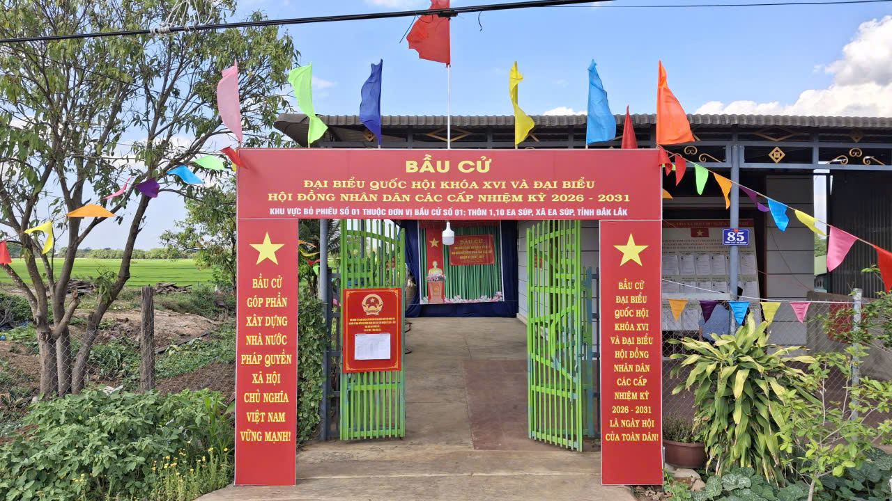 z7612718108143_0a733de52243e6f0a67c2926a2a12063