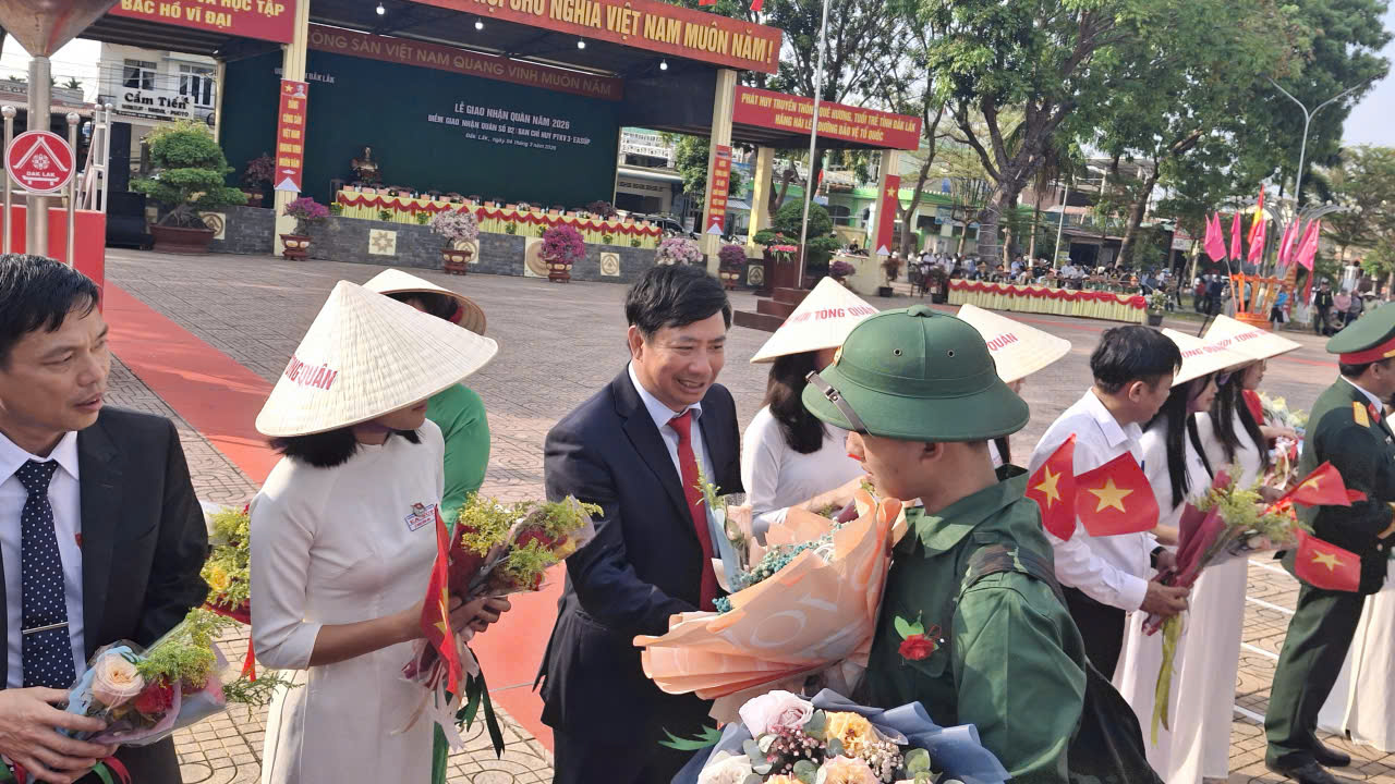 z7584678106828_ec8f28d0e7b322313fc401dfdb3710fc