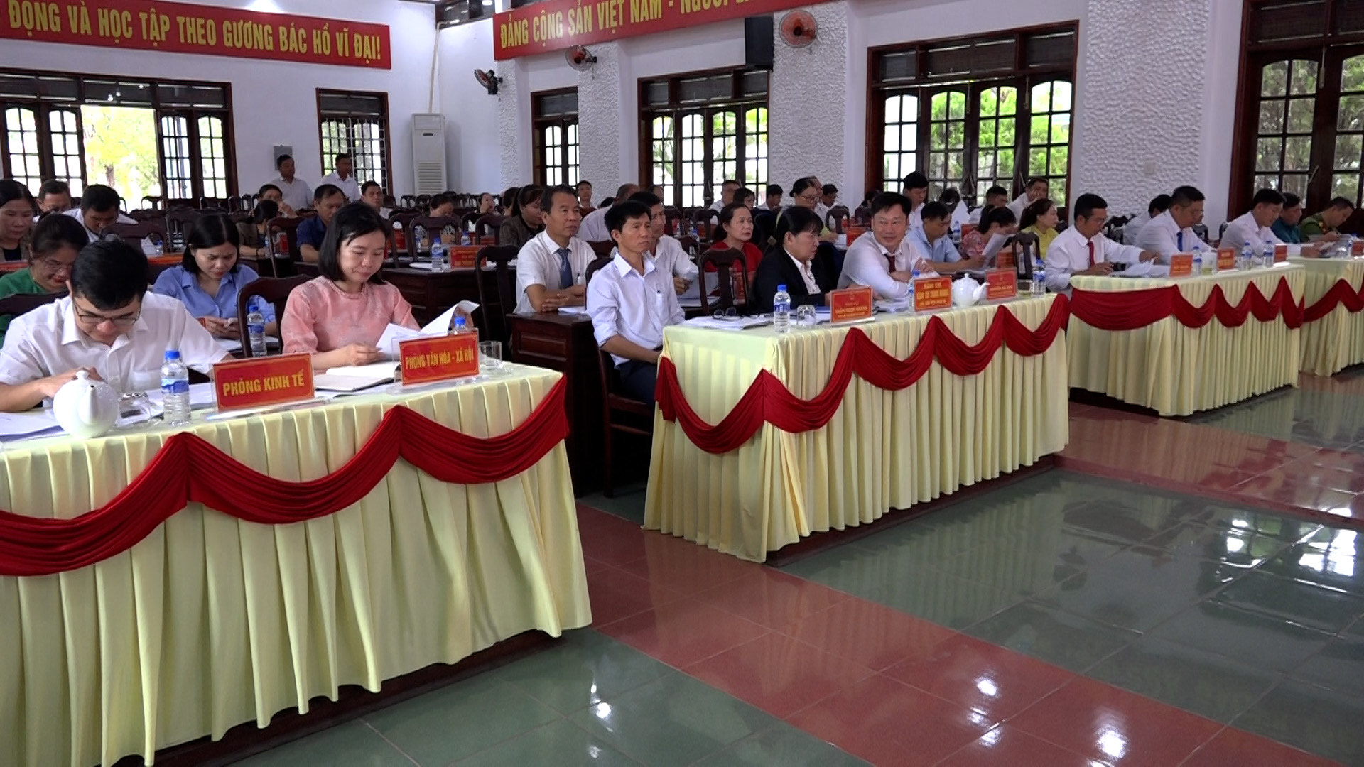 HĐND xã Ea Súp tổ chức kỳ họp thường lệ cuối năm 2025