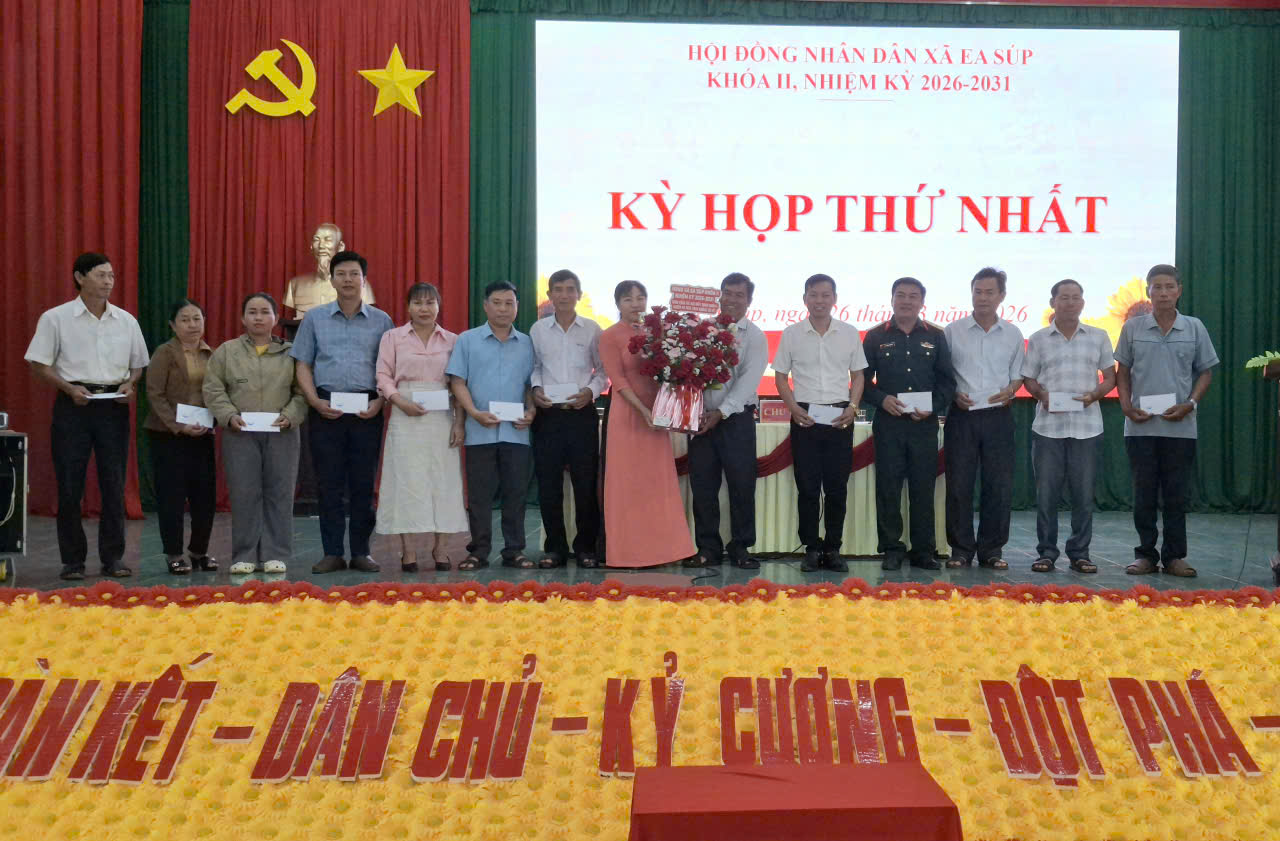 z7661929437878_bdb839b1df734817dff240e0db3bbdec