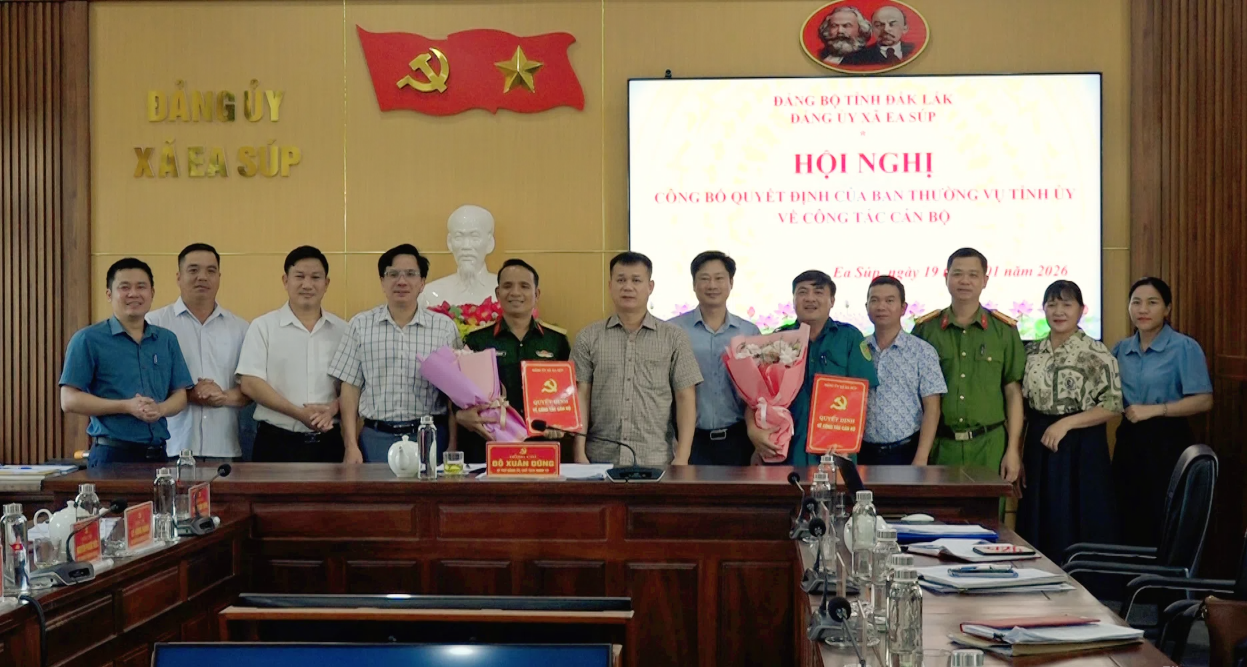 Công bố Quyết định của Ban Thường vụ Tỉnh ủy về công tác cán bộ