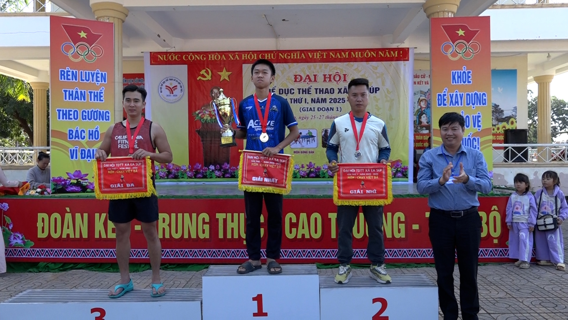 00022.MTS.00_00_48_17.Still001