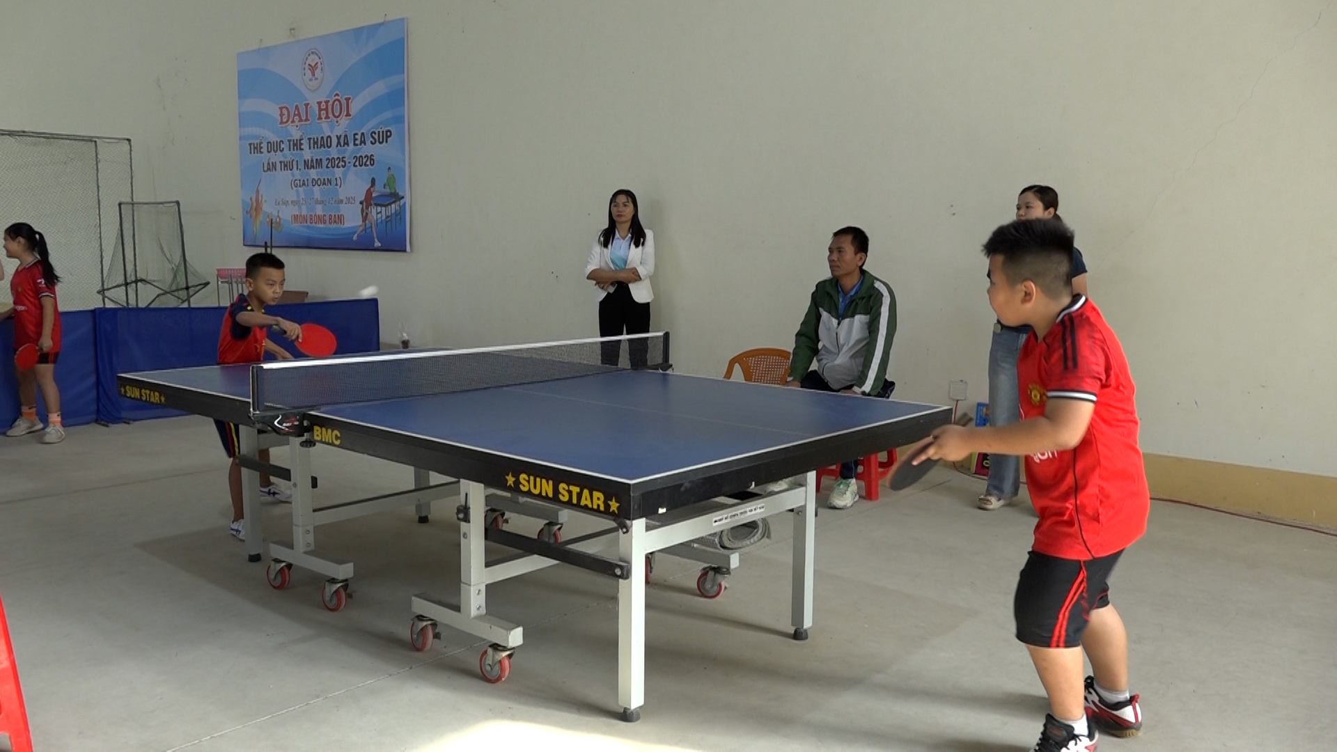 00002.MTS.00_00_06_11.Still001