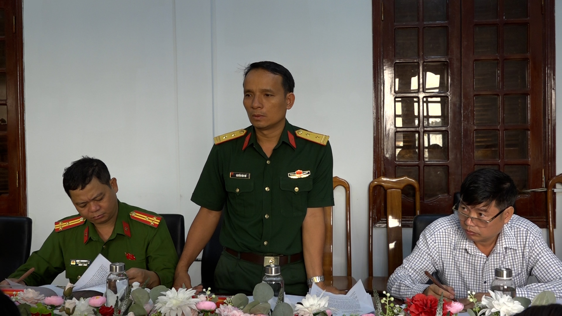 00049.MTS.00_00_12_16.Still001